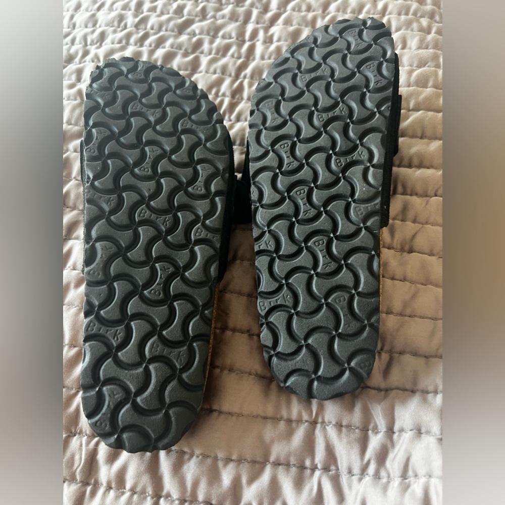 Birkenstock one strap sandal. (Oita) USED